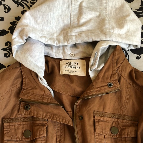 Jacket! - Picture 2 of 4